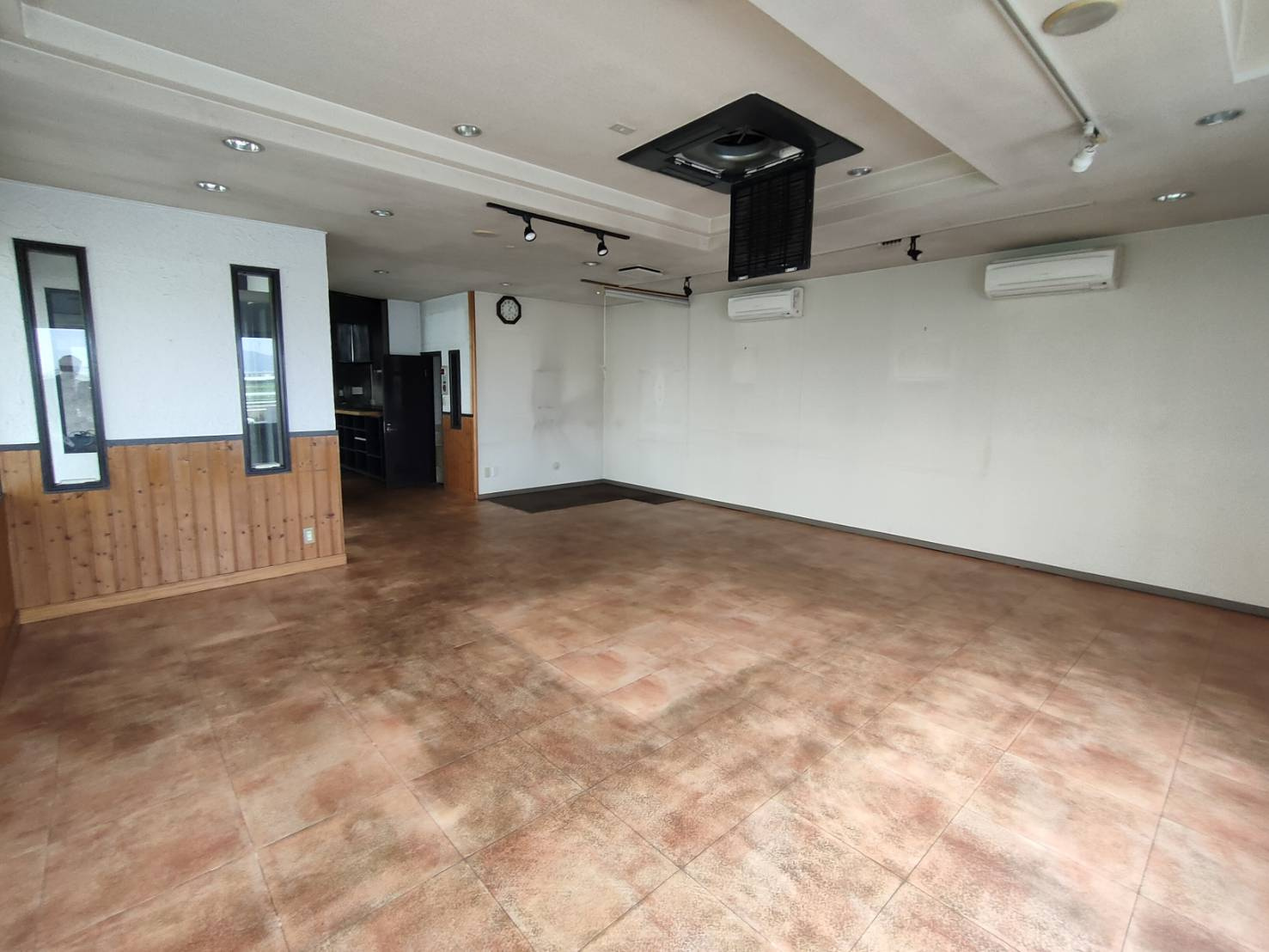 当古町　貸店舗の内装