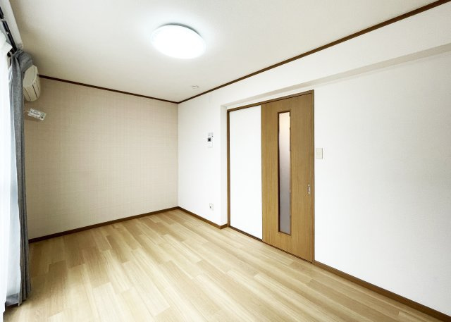 ルミナスコートの居間・リビング