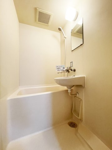 ルミナスコートの浴室