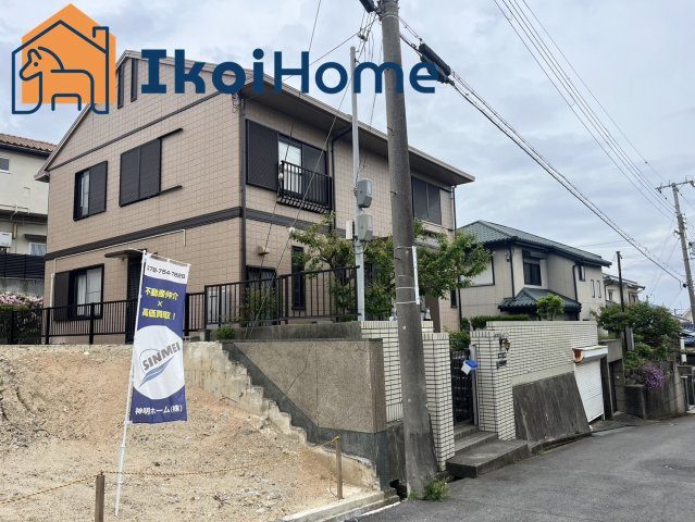 明石市松ヶ丘３丁目　中古の駐車場|●資料・カタログのご請求無料●最寄り駅の朝霧駅までは徒歩19分。駅ちかで通勤や通学に便利な立地です