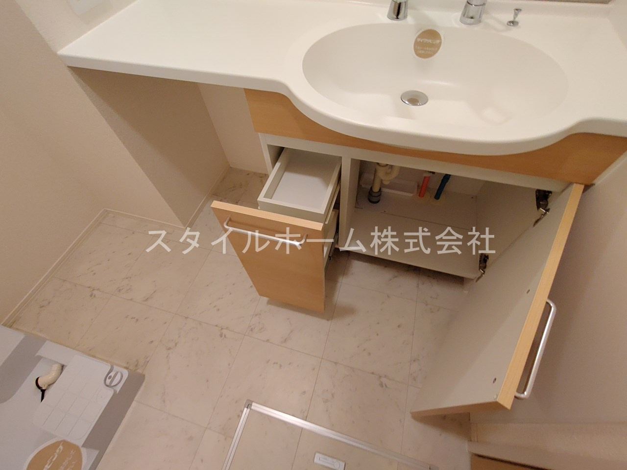 ル　ココンの洗面所