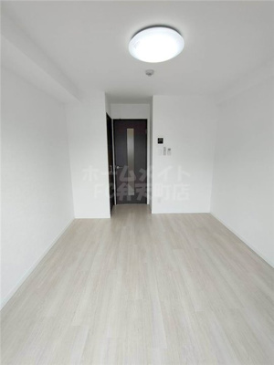 【寝室】 | グランパシフィック弁天町 | 寝室にいかがでしょうか