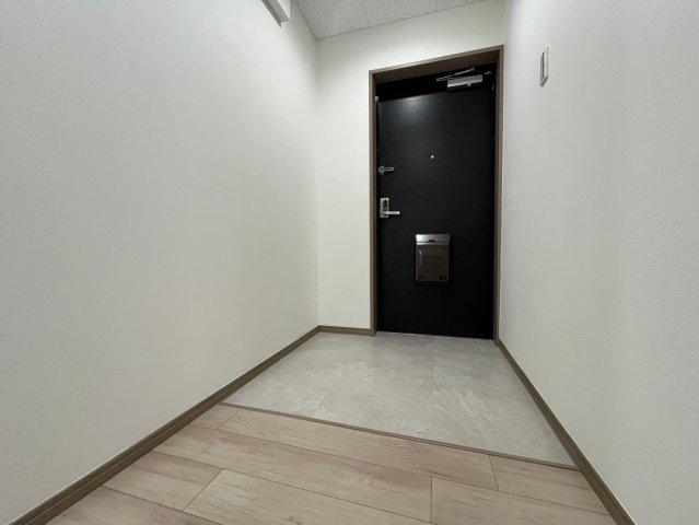 清保アイレックスコートの玄関
