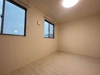 【内装】 | （仮）スターテラスⅡ法吉町 | 床材が異なります（イメージ）
