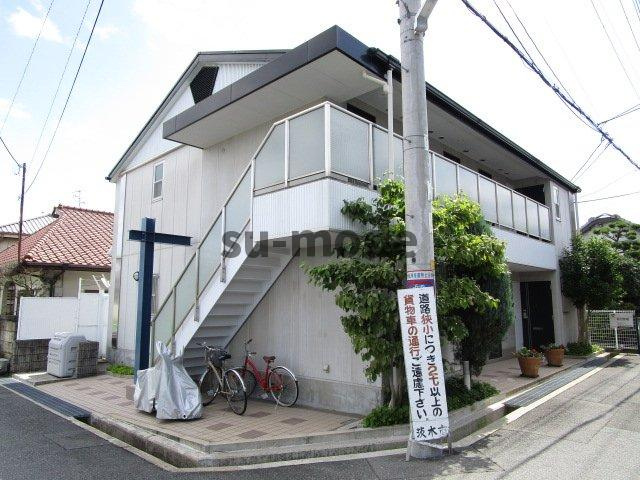 ローズミード総持寺の外観