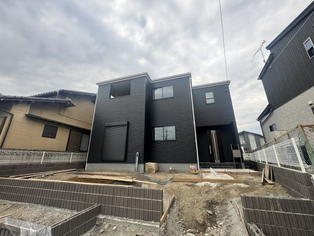 新築　高崎市寺尾町第4　Livele Garden.S　1号棟の外観|現地写真　2024年完成しました！物件のご内覧等、お気軽にお問合せください♪　							

