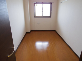 【寝室】 | Wisteria（ウィスタリア）