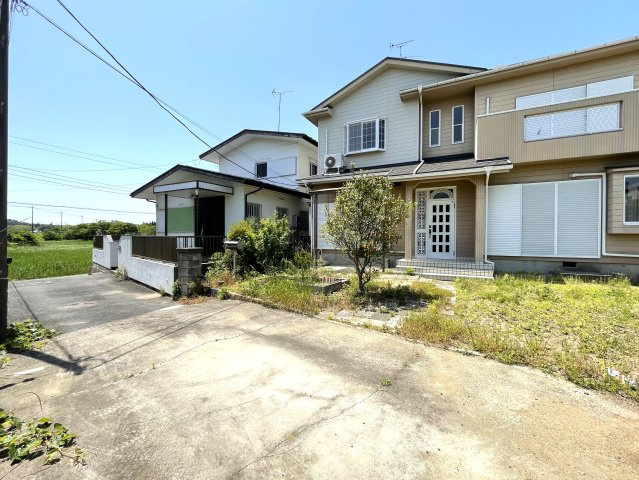 茂原市下永吉貸家の駐車場