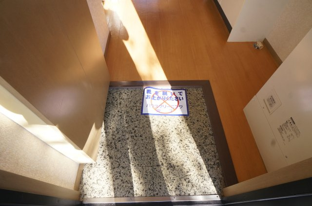 【玄関】 | メゾクレール・ナカモトB | 玄関です