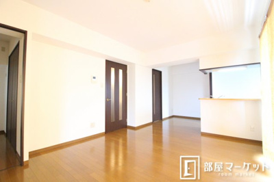 【居間・リビング】 | ルミエール園原 | 同型タイプ