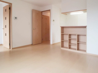 【居間・リビング】 | ロイヤルコート