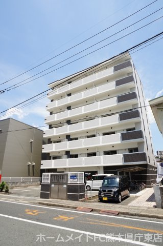 ラ・レジェンダ九品寺