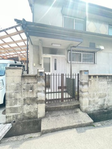 澤田貸家のエントランス