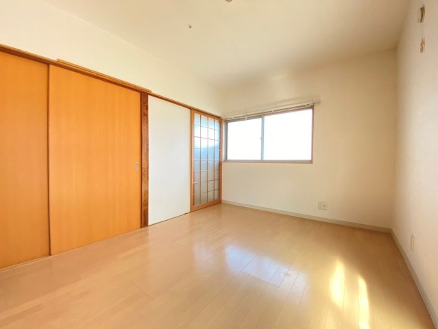 澤田貸家の洋室