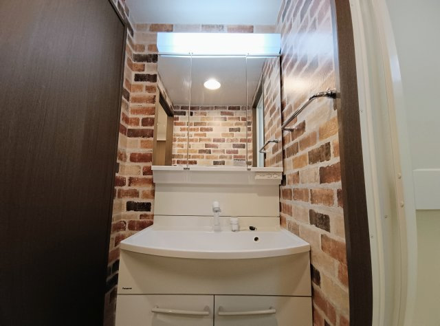 カーサマリアージュササキの独立洗面台