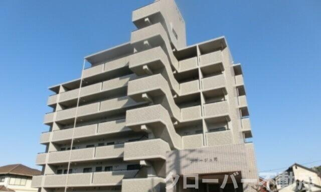 プラージュ司の外観