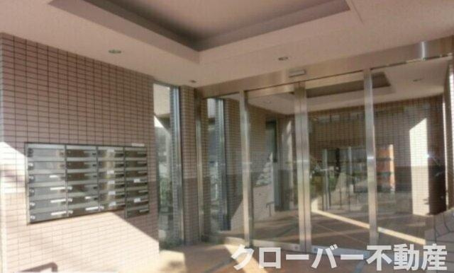 プラージュ司のエントランス