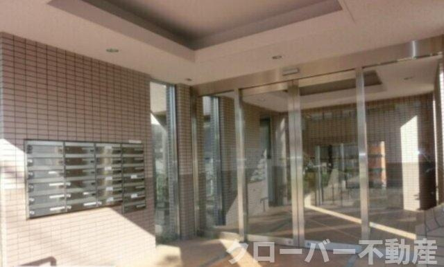 プラージュ司のエントランス