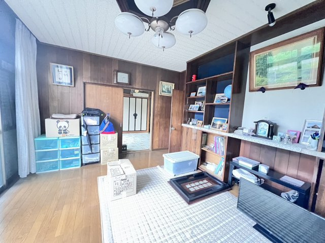 蓑川町貸店舗のロビー