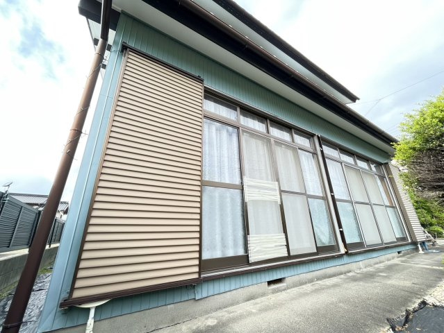 蓑川町貸店舗のバルコニー