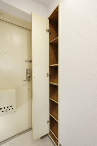 ウィンベルソロ高砂第２の収納