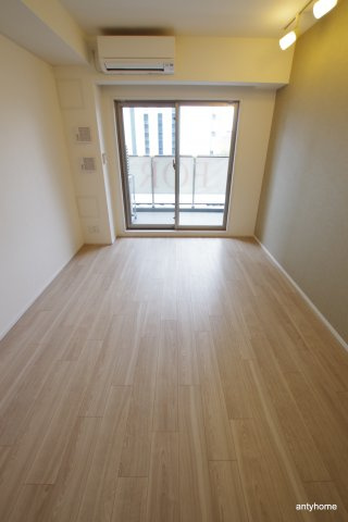 ザパークハビオ堂島　仲介手数料無料の居間・リビング