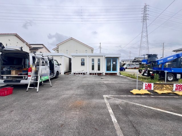 二軒屋町　二軒屋ロビーの駐車場
