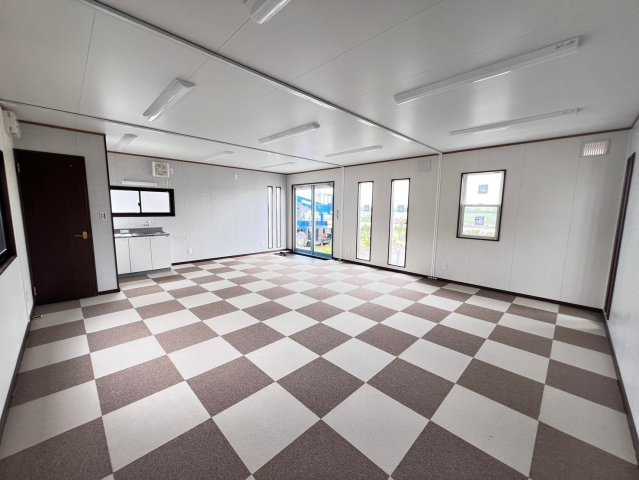 二軒屋町　二軒屋ロビーの内装