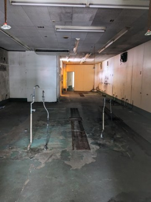 【内装】 | 事業用建物　矢掛町小林 | 建物内部は土間敷になっております。