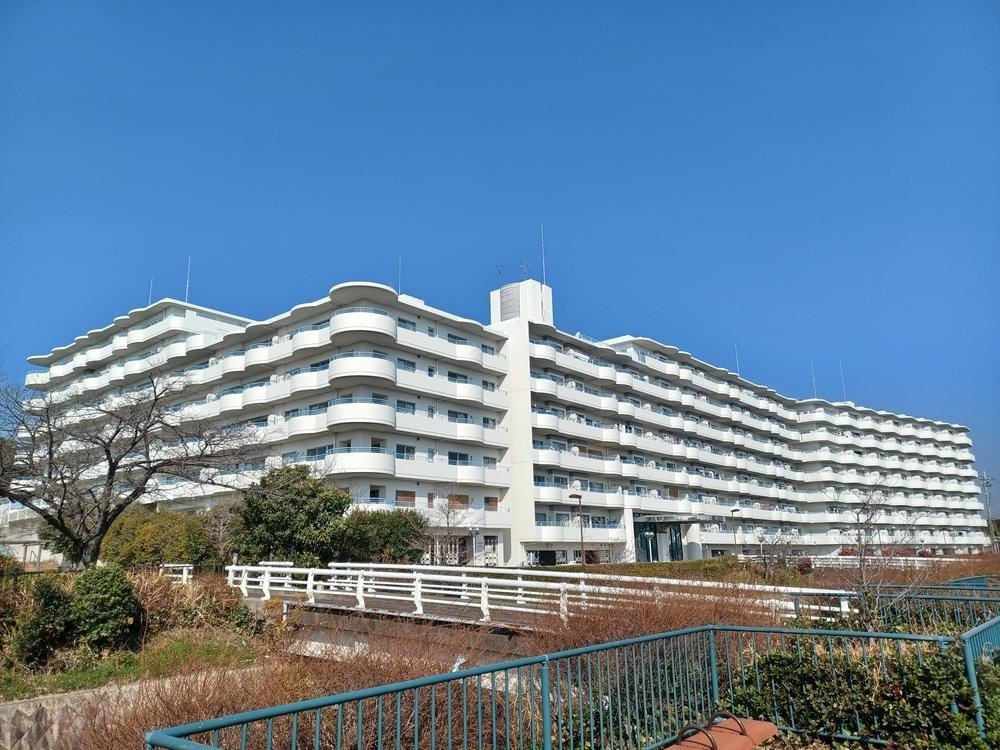 ディオフェルティ枚方の外観|新しい生活にいかがでしょうか？外観はお住まいの顔になります。こだわりたいポイントですね。水回りリフォームやリノベーションも承ってます。
■現地見学・資金計画相談・住宅ローン相談もお問合せ受付中■