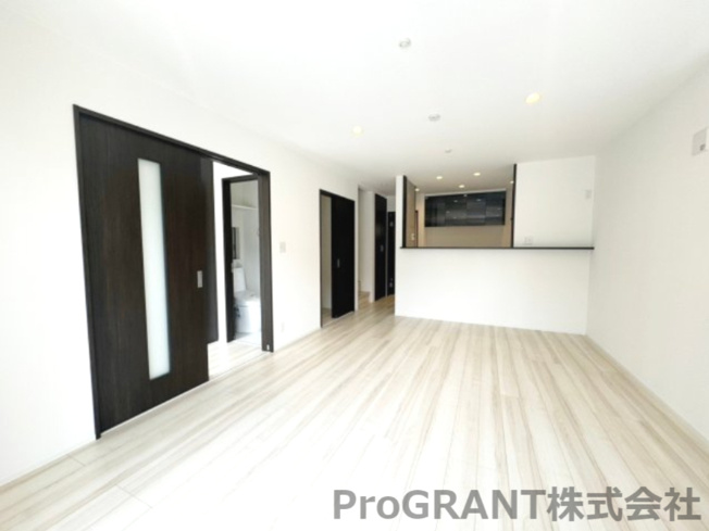 【居間・リビング】