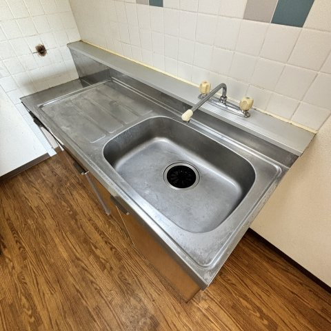 ティアラ高砂ハイツのキッチン