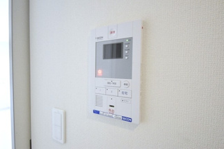 【セキュリティ】 | リブリ・アクィラ | SECOMセキュリティ標準装備
