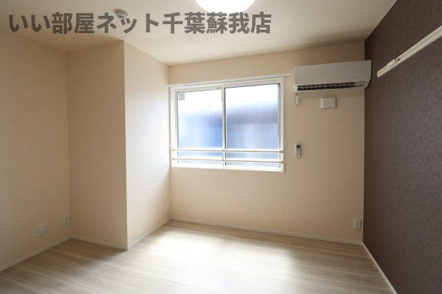 ルミエール五井・Ⅰの寝室|使い勝手のいい寝室です