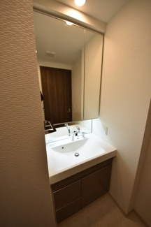 【独立洗面台】 | エステムコート神戸元町Ⅱザ・サロン