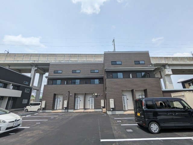 サニーライト和泉の外観