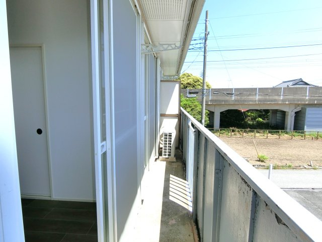 パルテール市川のバルコニー