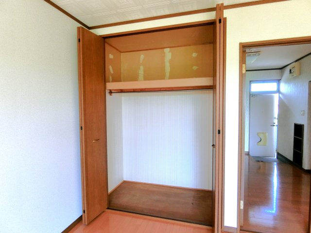 コーポツーリーフの収納