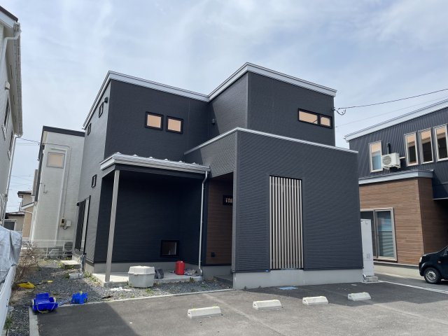 八戸市諏訪2丁目の外観