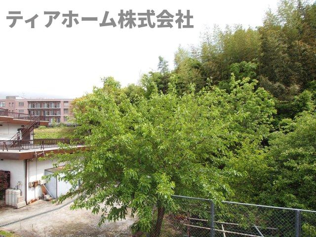 香芝市穴虫のハイツの展望