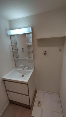 【洗面所】 | la luce  | 別号室の写真になります。現況優先。