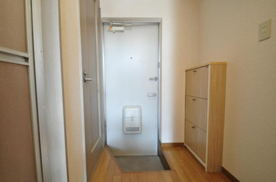 【玄関】 | DWELL地行II | 別号室の写真になります。現況優先。