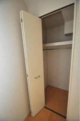 【収納】 | SUN住吉 | 別号室の写真になります。現況優先。
