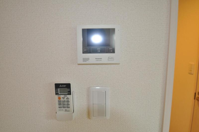 【セキュリティ】 | サニーガーデン住吉 | 別号室の写真になります。現況優先。