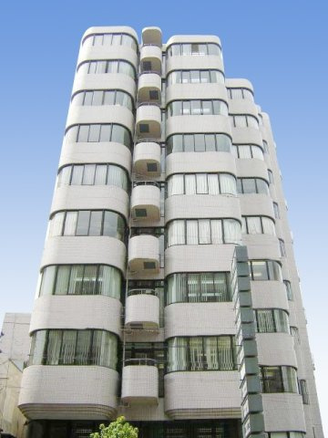 ワコーレ千駄木ビルの外観