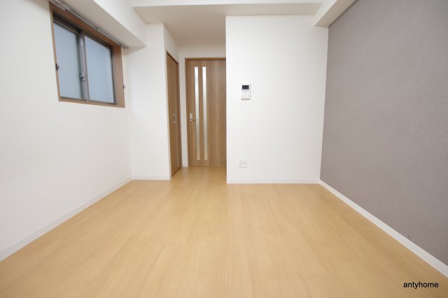 Uresidence新大阪　仲介手数料無料の洋室
