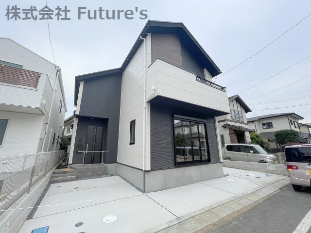 流山市美田　新築戸建　全2棟　1号棟の外観|前面8ｍ公道に面していて駐車もラクラク