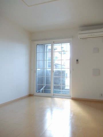 プランタンの居間・リビング|ゆったり過ごせる居間です