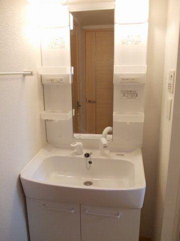 プランタンの洗面所|コンパクトで使いやすい洗面所