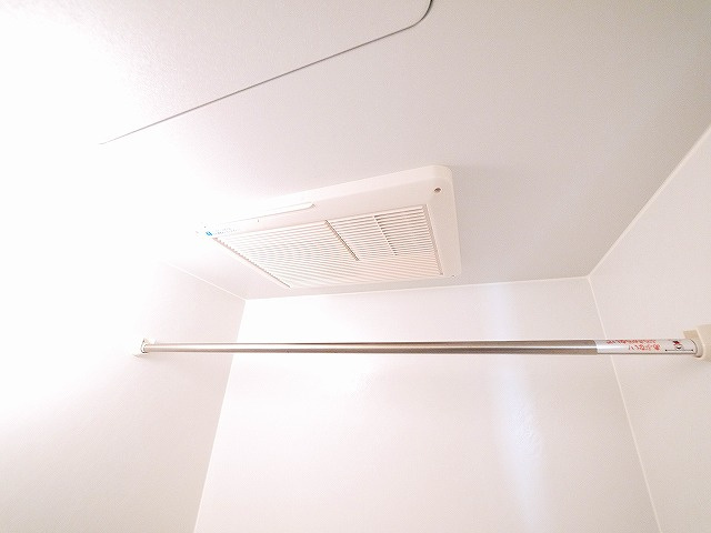 レオパレスＷＩＬＬ南郡山の設備|浴室乾燥ついてます